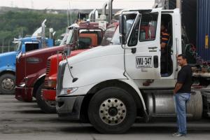 Gobierno colombiano y camioneros llegan a un acuerdo para finalizar la huelga