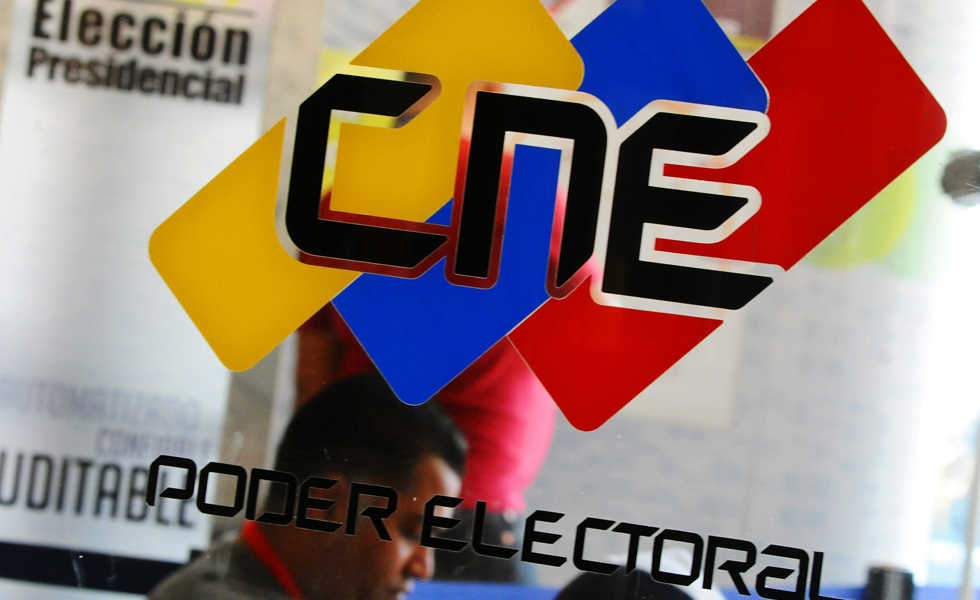 Venezuela se quedó a la espera de decisión del CNE