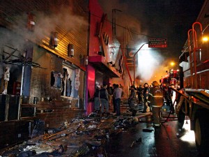 A 240 subió la cifra de muertos por incendio de discoteca en Brasil