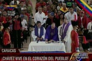 Ofician misa ecuménica en honor al expresidente Chávez