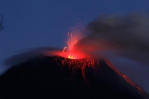 Harán simulacro de evacuación en Guatemala ante eventual erupción de volcán
