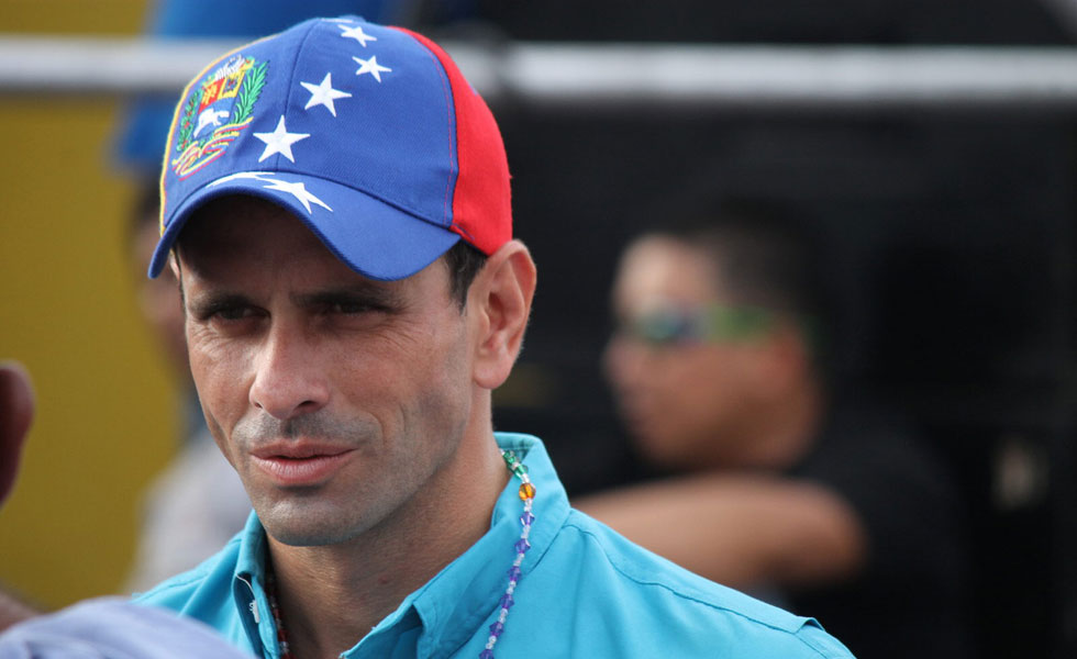 Capriles dice que Maduro está destruyendo el legado de Chávez