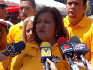 Dinorah Figuera: Maduro fracasó nuevamente en Catia