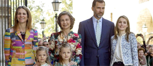 Familia Real de Asturias asisten a la misa de Pascua en Palma (FOTOS)