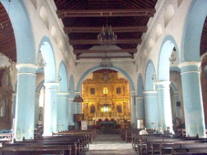 Hallan restos de familiares del cardenal Urosa y el Mariscal Sucre en Iglesia de Petare
