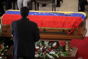 La espada de Bolívar para Chávez (Video)