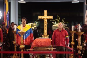 Maduro será juramentado como Presidente y llamará a elecciones