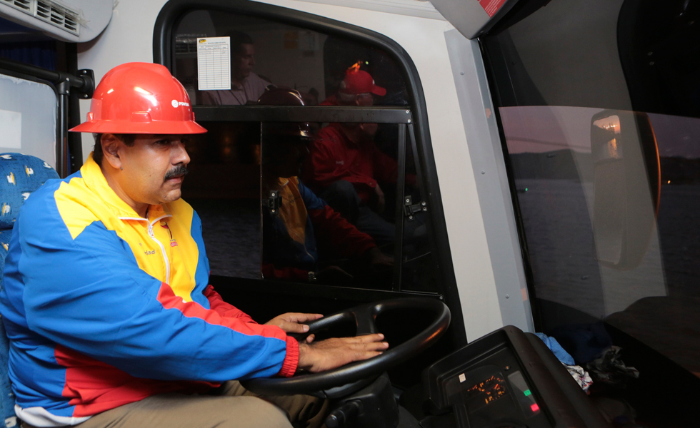 Venezuela marca en abril un nuevo mínimo de producción petrolera en los 30 años de registros de Platts