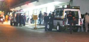 Tres turistas heridos tras volcar su vehículo en Mérida