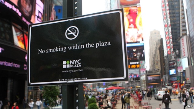 Nueva York celebra diez años de bares y restaurantes libres de humo