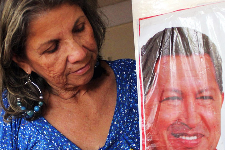 El primer amor del joven Chávez (FOTO)