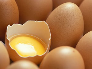 Una proteína en la clara del huevo ayuda a reducir la presión sanguínea