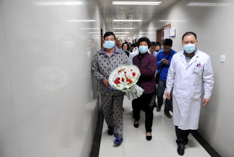 Expertos de la OMS estudian “brotes familiares” de la gripe H7N9 en China