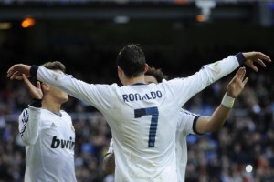 Cristiano Ronaldo le arrebata el liderato a Messi