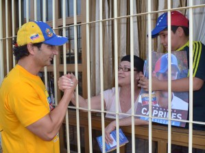 Aragua ya cuenta con los comandos familiares por Capriles