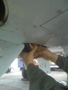 Incautan dos panelas de cocaína en aeronave de Air Canadá (Fotos)