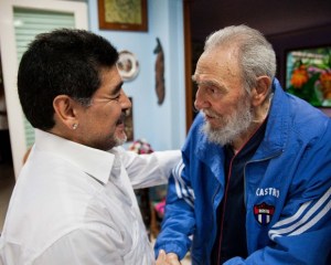 Fidel Castro se reunió con su amigo Diego Maradona en La Habana (Foto)