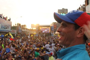 Aragua se entregó a Capriles (FOTOS)