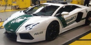 En Dubai usan Lamborghini como patrullas