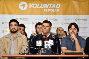 Leopoldo López: Antonio Rivero fue detenido con una emboscada (Videos)