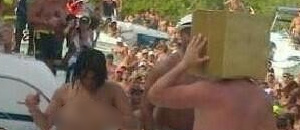 Todo sobre la escandalosa fiesta sexual en Los Juanes (Fotos + Video + Tweets)