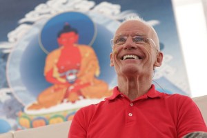 Caracas recibirá felicidad budista