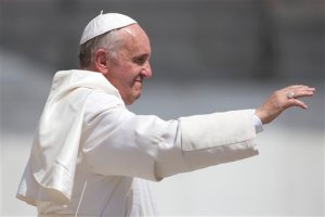 Papa pide escuchar al Espíritu Santo, “que nos dice que Dios siempre perdona”