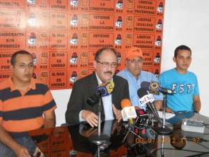 MAS: Capriles llama a crear una sociedad de igualdad de oportunidades