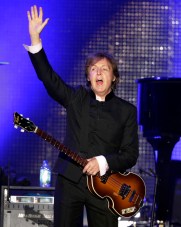 Paul McCartney da un concierto sorpresa en Times Square