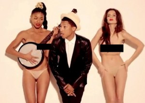De iCarly a un videoclip muy hot en topless (Video)