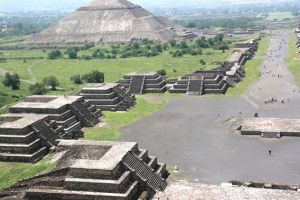 Robot halla cámaras subterráneas en templo de Teotihuacan en México