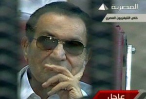 Tribunal egipcio ordena la liberación de Mubarak