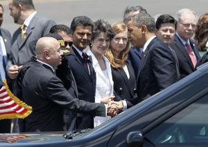 Obama regresa a EEUU tras gira de tres días por México y Costa Rica