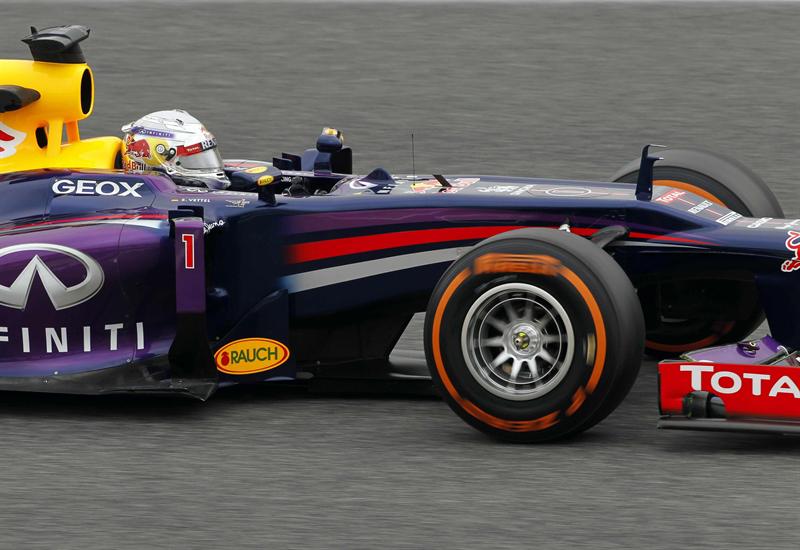Vettel, el más rápido en segunda sesión de Barcelona, Alonso segundo