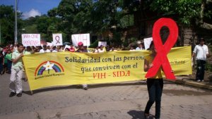 Marchan en Nicaragua contra la discriminación a portadores de VIH/Sida
