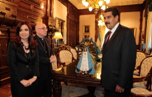 El regalo de Cristina para Maduro (Foto)