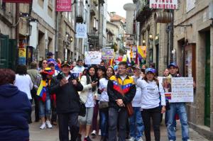 Venezolanos en el exterior protestaron contra la situación política del país (Fotos)
