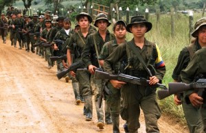 Policía colombiana decomisa 30 granadas de mortero destinadas a las Farc