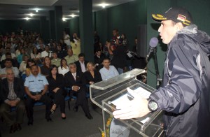Capriles dice militarización de seguridad en Caracas será un “fracaso más”