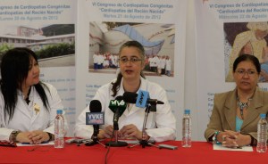 Ministra de Salud admite que los hospitales venezolanos tienen problemas