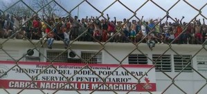 Mueren dos presos en riñas en Sabaneta