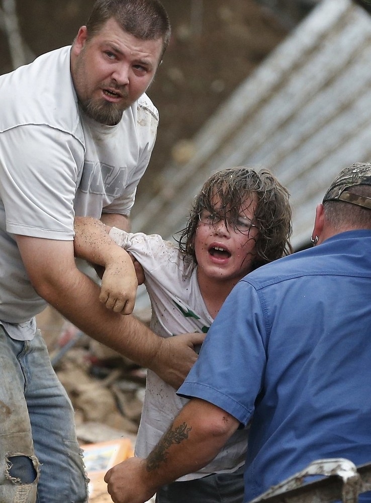 Las más desgarradoras imágenes que dejó el tornado de Oklahoma