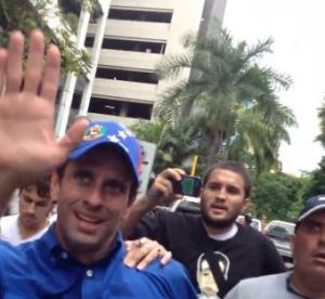 Así se corre con Capriles (Video + “Este carajo no se cansa”)