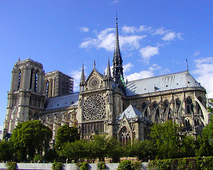 Un hombre se suicida en Notre-Dame de París