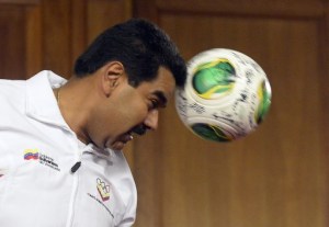 Maduro sostuvo conversatorio con movimientos sociales brasileros