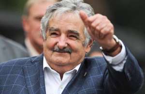 Mujica no se muerde la lengua a su edad