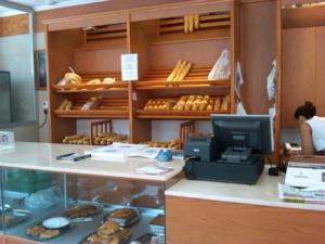Fetraharina pide aumentar precio del pan canilla a 35 bolívares o más
