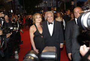Strauss-Kahn en la alfombra roja del Festival de Cannes (Fotos)