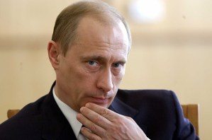 Putin advierte de riesgo de guerra civil en Egipto