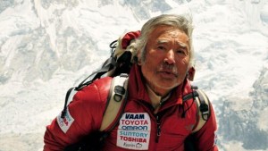 Este japonés de 80 años hizo cumbre en el Everest